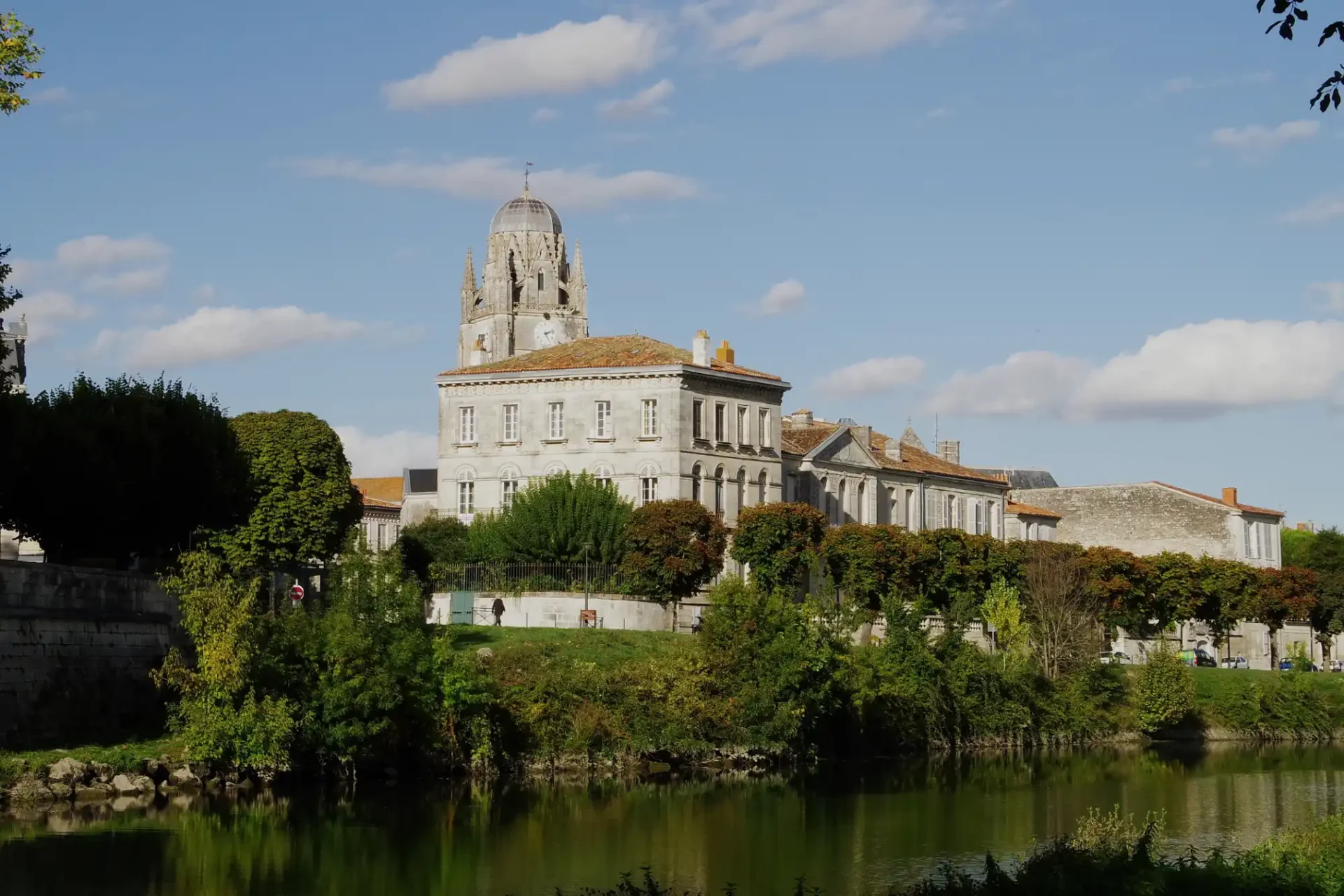 Justiceo constat huissier saintes