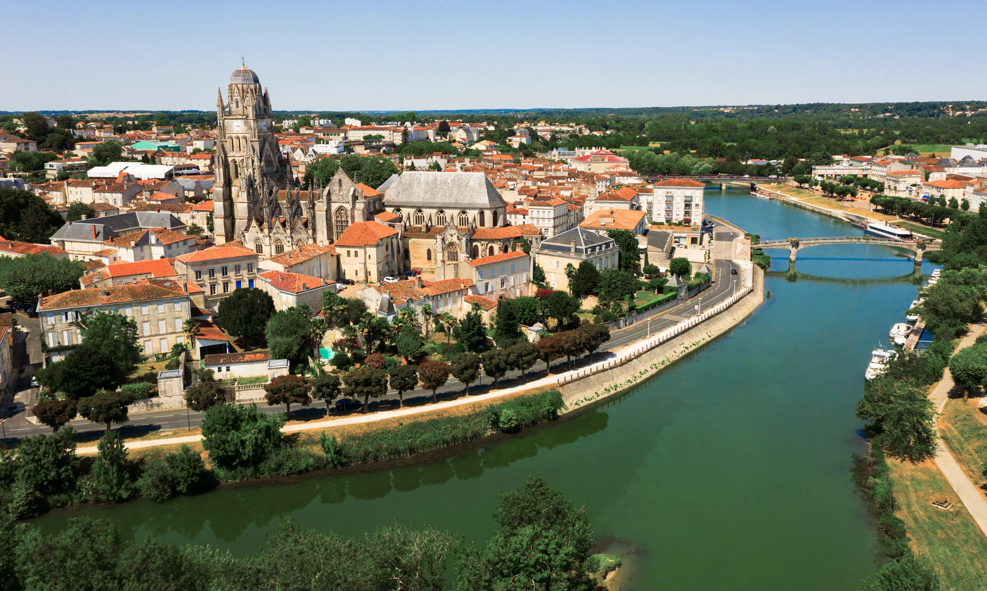 Justiceo hp header saintes